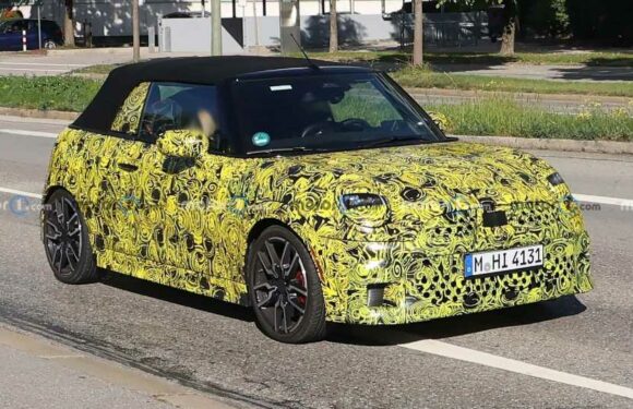 2025 Mini Cooper Convertible Spied For The First Time In JCW Trim