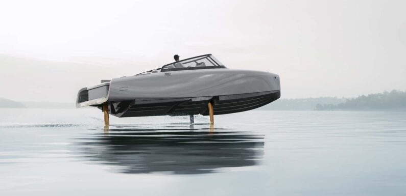 Candela C-8 Electric Boat Smashes World Record, Covers 483 Miles In 24 Hours