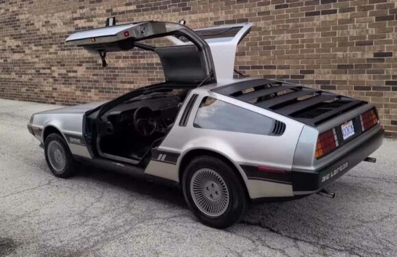 See DeLorean Go Back In Time After Amazing Exterior Restoration