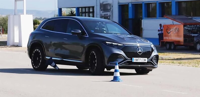 See Mercedes-Benz EQS SUV Collect Cones Like Bonus Points In Moose Test