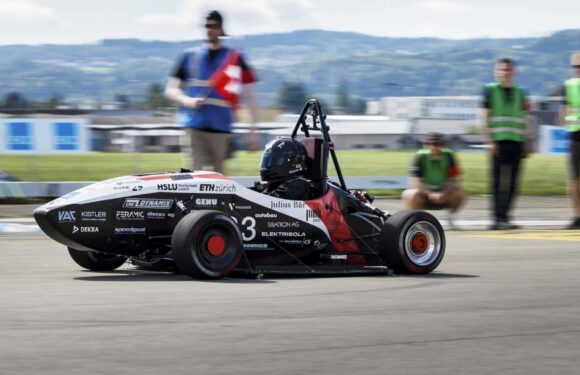 Students Set New EV Acceleration World Record: 0-62 MPH In Less Than A Second