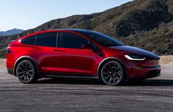 US: Tesla Model X Estimated Delivery Times Pushed Back To Late 2023