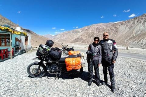 Adventurous father-daughter duo explores amazing Ladakh on a Himalayan