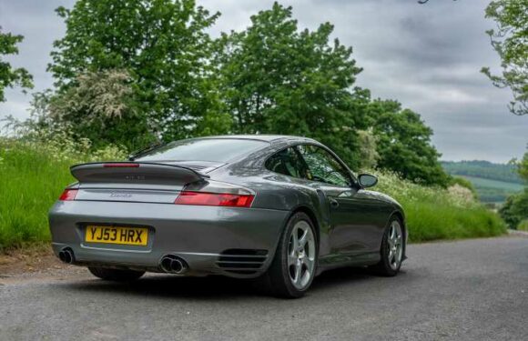 Porsche 911 Turbo (996) | PH Private Area