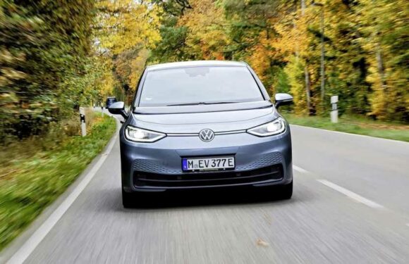 VW ID.3 Still Has 93% Battery Capacity After 62,000-Mile Tough Test