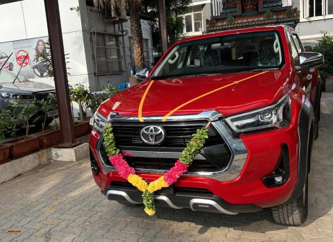 Bought a Toyota Hilux: Here’s how it compares with my Ford Endeavour