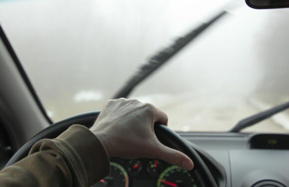 Demist car windscreen using ‘tupperware box’ and common household item