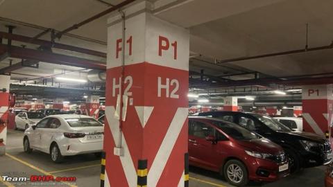 Effective ways to remember your parking space in large lots