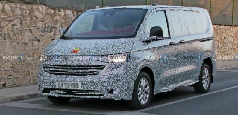 Next-Gen VW Transporter Spied Looking A Lot Like A Ford