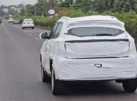 Rumour: Mahindra to launch XUV300 EV by June 2024